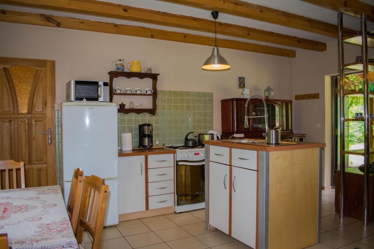 Gospodarstwo Agroturystyczne Nad Jeziorem Wsrod Lasow Lipnica  Dış mekan fotoğraf