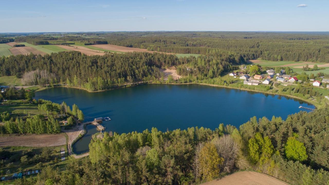 Gospodarstwo Agroturystyczne Nad Jeziorem Wsrod Lasow Lipnica  Dış mekan fotoğraf